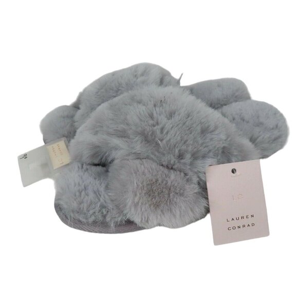 LC Lauren Conrad Womens Large 9-10 Light Grey Gray Fuzzy Furry Slippers NEW - Picture 1 of 6